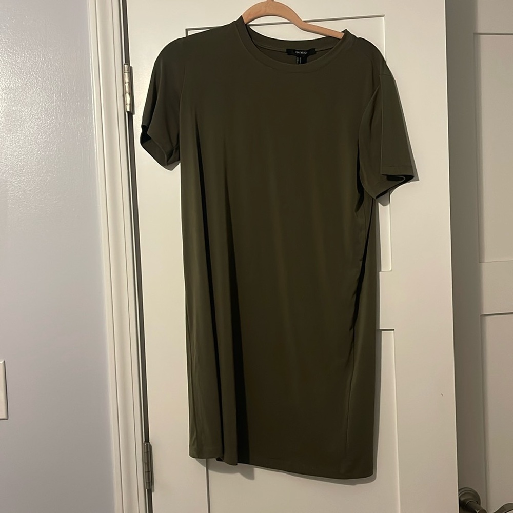 Dark green Forever 21 t-shirt dress